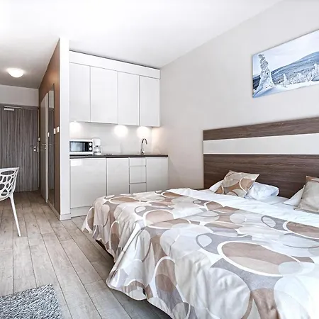 Panorama Ski, Bike, & Restaurant - Czarna Gora Apartment Stronie Slaskie