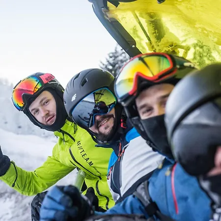 Panorama Ski, Bike, & Restaurant - Czarna Gora Apartment