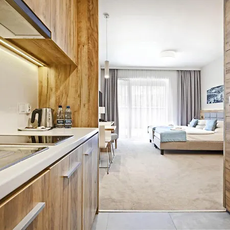 Panorama Ski, Bike, & Restaurant - Czarna Gora Apartment Stronie Slaskie