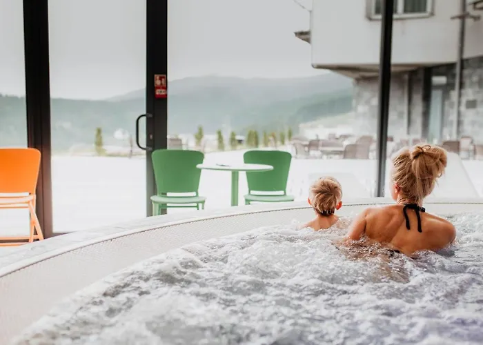 Panorama Ski, Bike, & Restaurant - Czarna Gora Hotel *