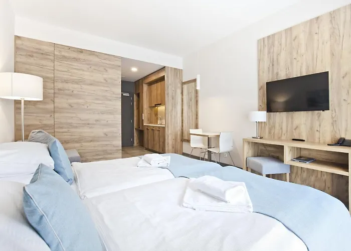 Hotel Panorama Ski, Bike, & Restaurant - Czarna Gora *